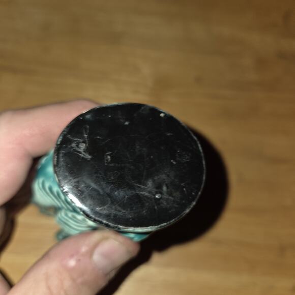 VTG Majolica Emerald Green Frond Leaf Vase 2.5”W 4 1/8”T Fern - Picture 5 of 6